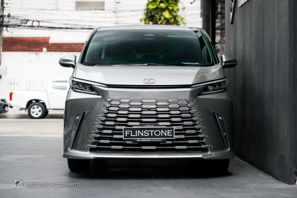 เข้ามาอีกคัน LEXUS LM350h ติดตั้งบันไดข้างอัตโนมัติตรงรุ่น สามาร
