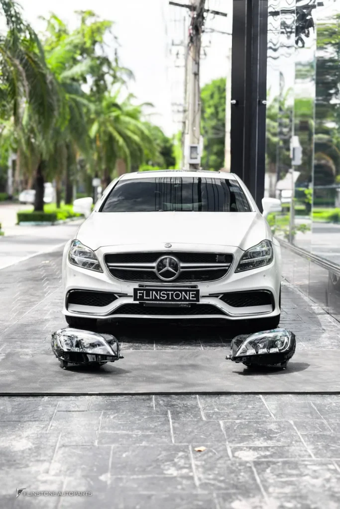 Mercedes-Benz W218 CLS-Class Coupe CLS63 AMG Facelift Front Bumper + CLS63 AMG Rear Diffuser