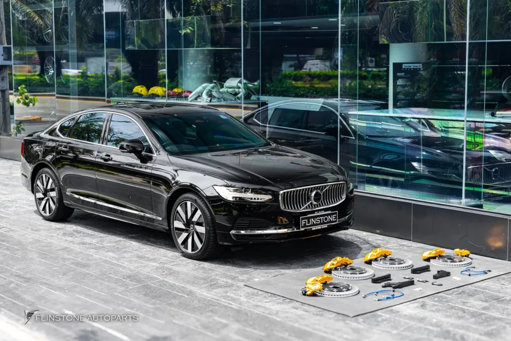 Volvo S90 ติดตั้งชุดเบรค Polestar เพิ่มความปลอดภัยมากขึ้น ระยะเบ