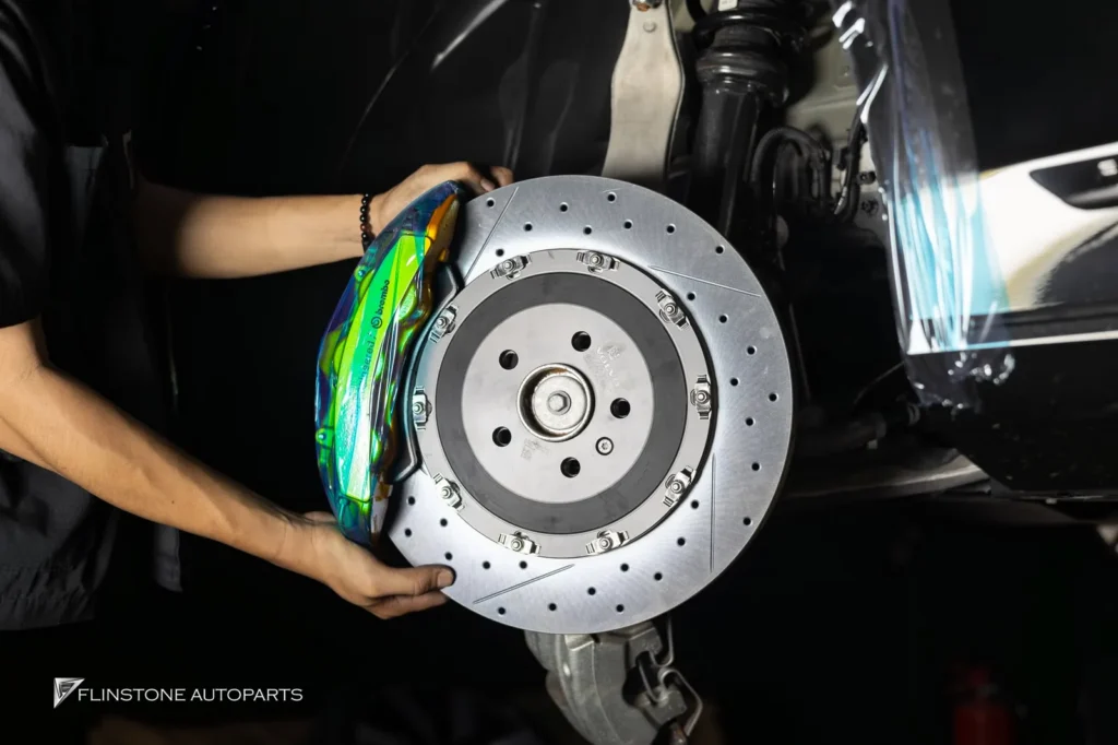 Volvo S90 ติดตั้งชุดเบรค Polestar เพิ่มความปลอดภัยมากขึ้น ระยะเบ