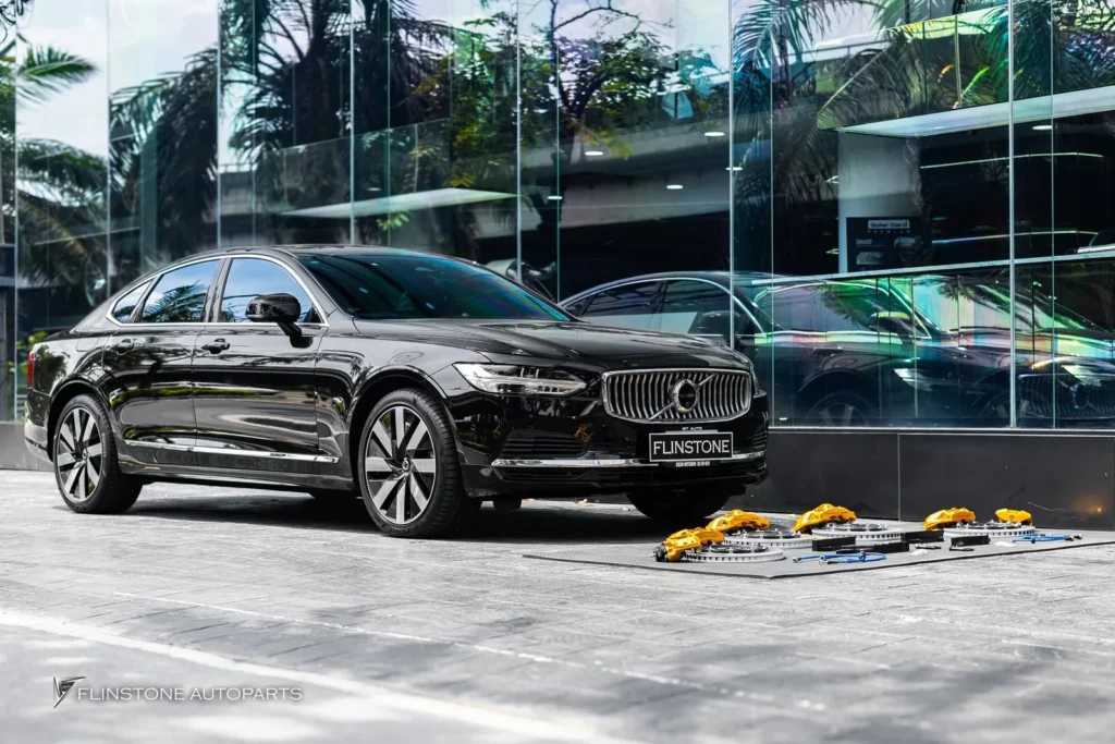 Volvo S90 ติดตั้งชุดเบรค Polestar เพิ่มความปลอดภัยมากขึ้น ระยะเบ