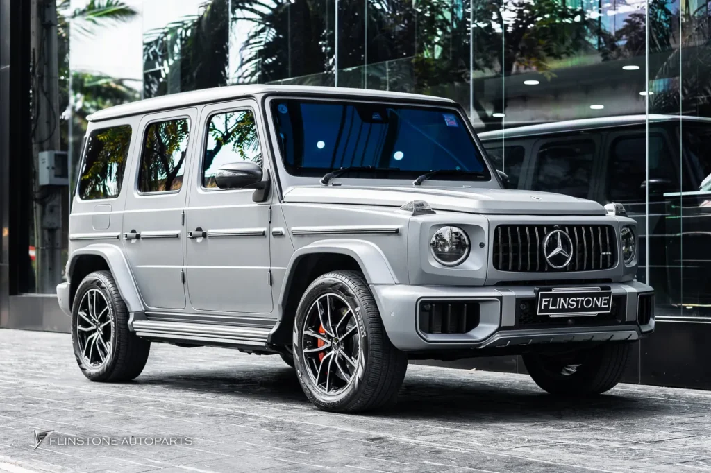 Mercedes-Benz W464 G-Class G63 AMG Facelift Body Kit + Genuine G63 AMG Body Kit