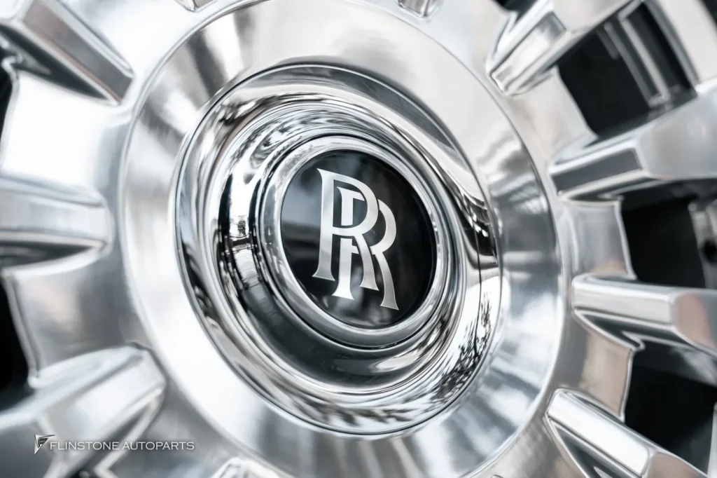 ล้อ USUS Forged Wheel ติดตั้งใน Rolls Royce Ghost มาพร้อมดุมกลาง