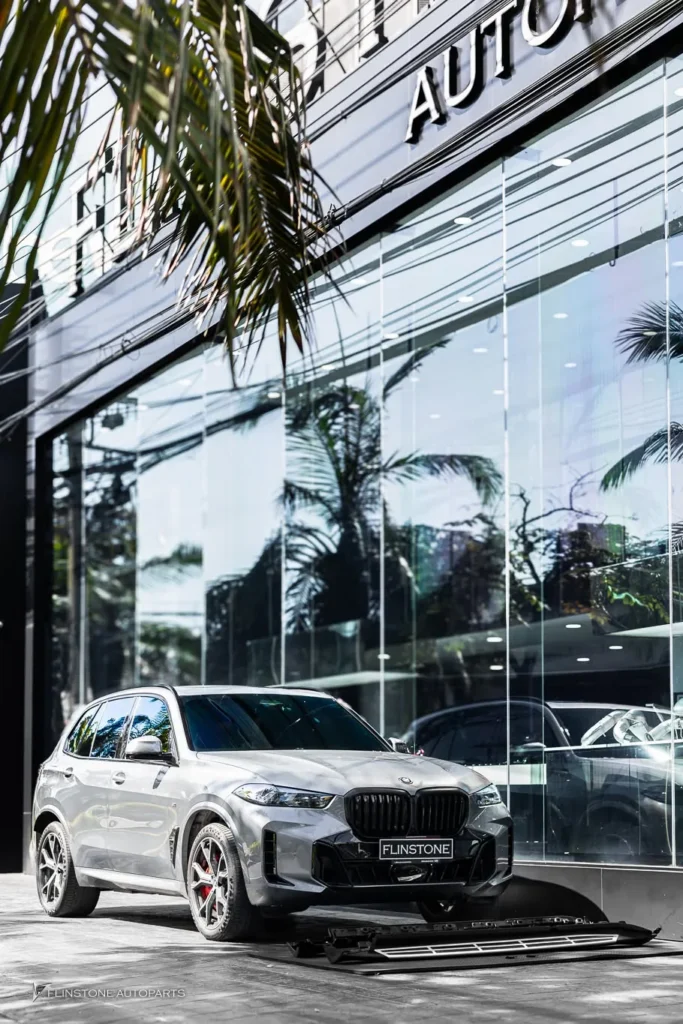 อีกคันสำหรับ BMW X5 G05 บันไดข้างที่ช่วยให้การขึ้นลงสะดวกสบายมาก