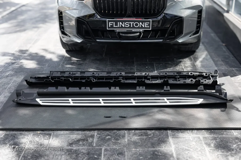 อีกคันสำหรับ BMW X5 G05 บันไดข้างที่ช่วยให้การขึ้นลงสะดวกสบายมาก