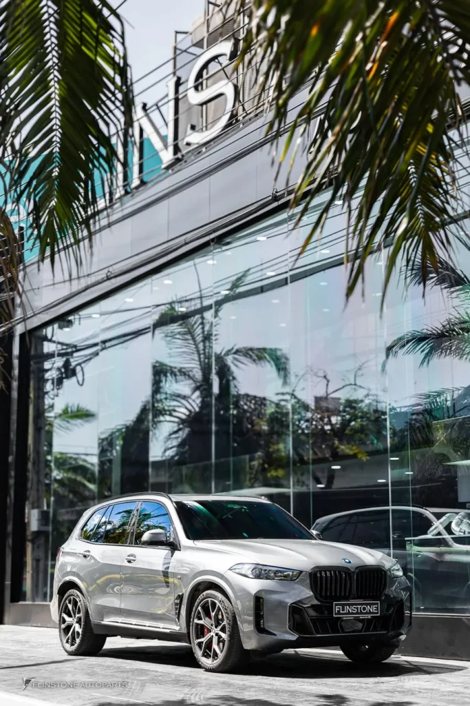 อีกคันสำหรับ BMW X5 G05 บันไดข้างที่ช่วยให้การขึ้นลงสะดวกสบายมาก
