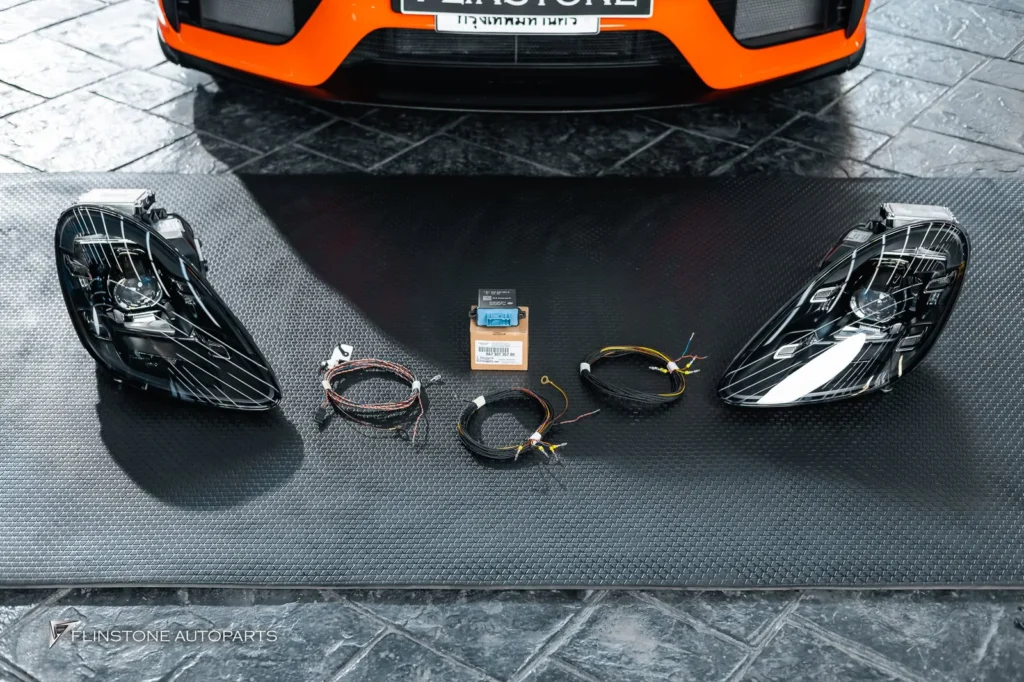 ไฟหน้าแท้ PDLS สำหรับ PORSCHE 718 Spyder พาร์แท้จากเยอรมัน