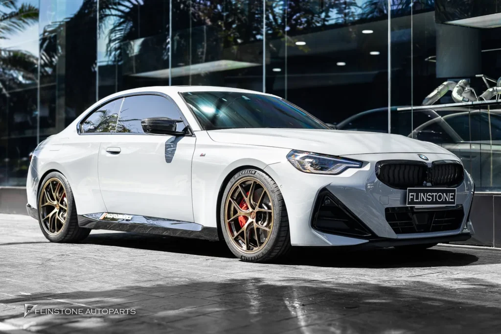 กระจกมองข้างคาร์บอนจาก USUS Autoclave BMW G42 Series 2 เลื่อนชมร