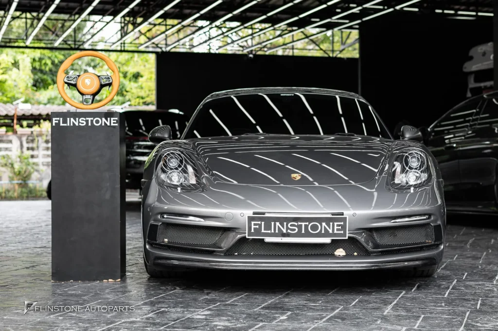 PORSCHE Interior Accessories PORSCHE 981 เลือกติดตั้งพวงมาลัยใหม่จากทางร้าน ลูกค้าเลือกสีห