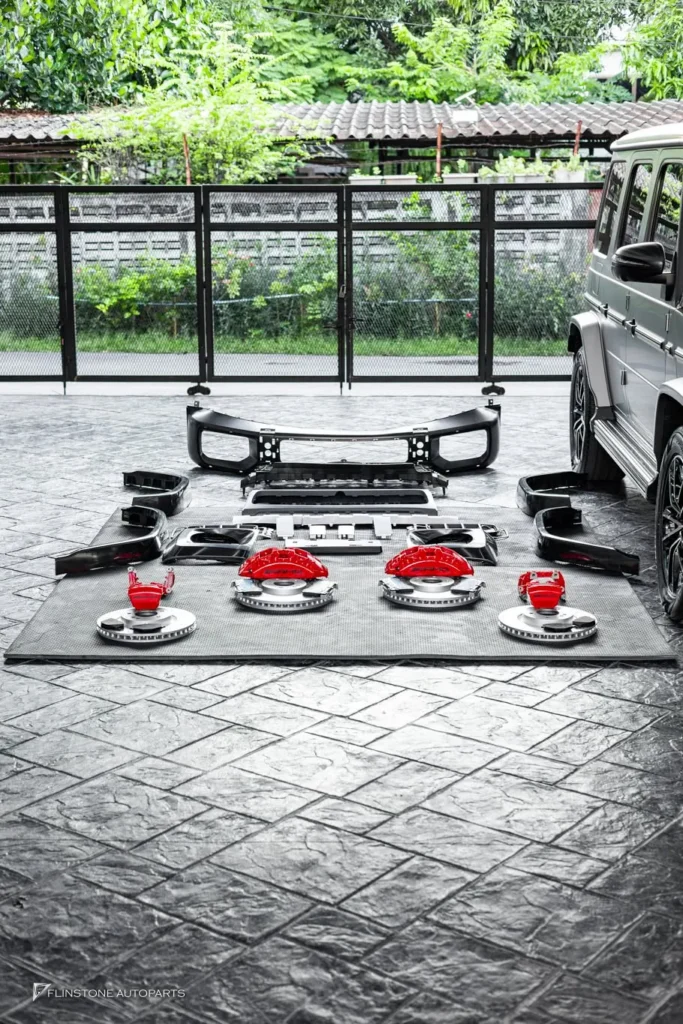 Mercedes-Benz W464 G-Class Genuine G63 AMG Braking System + G63 AMG Facelift Body Kit
