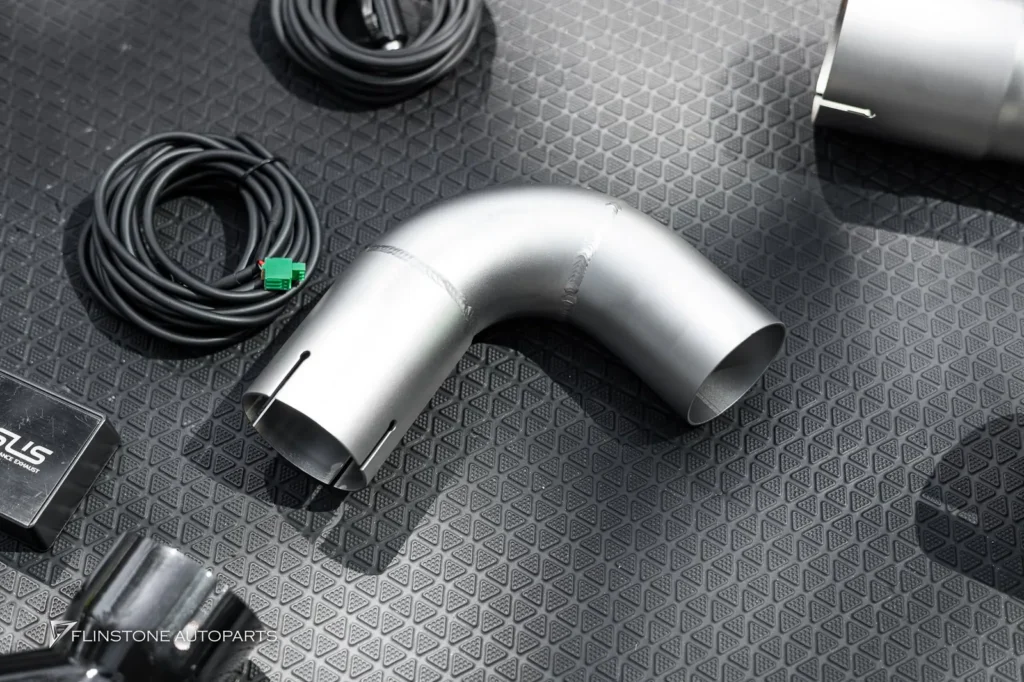 BMW G30 Series 5 เตรียมติดตั้งชุดท่อจาก USUS Exhaust ในชุดมาพร้อ