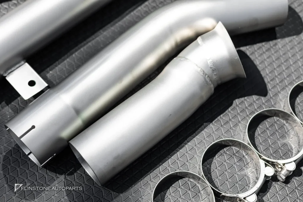 BMW G30 Series 5 เตรียมติดตั้งชุดท่อจาก USUS Exhaust ในชุดมาพร้อ