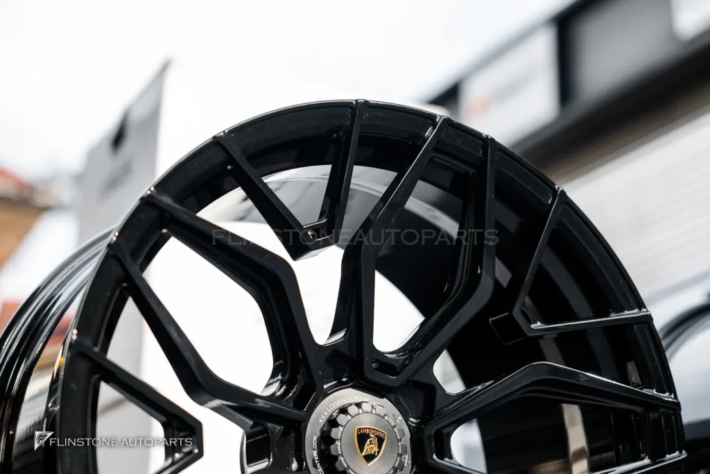 LAMBORGHINI Huracan LP610-4选择安装套轮圈USUS Forged Desig