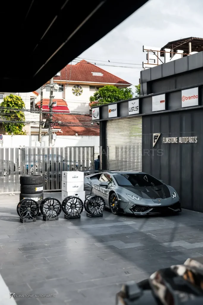 LAMBORGHINI Huracan LP610-4选择安装套轮圈USUS Forged Desig