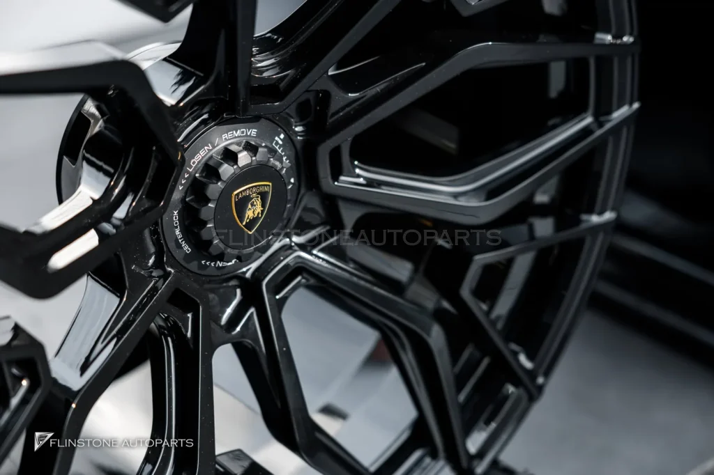LAMBORGHINI Huracan LP610-4选择安装套轮圈USUS Forged Desig