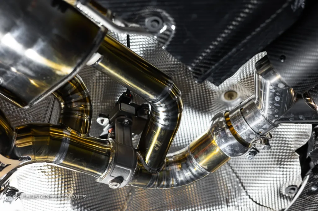 BMW G22 ติดตั้งชุดท่อ USUS Titanium Exhaust เลือกเป็นสีทอง มาพร้