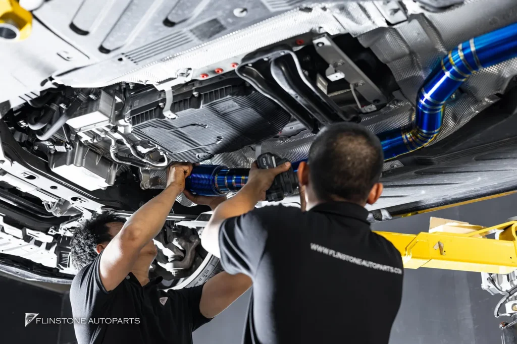 W205 C205 C-Class 2024排气套件Titanium USUS Exhaust搭配滤芯BMW Italy适用于Mercedes