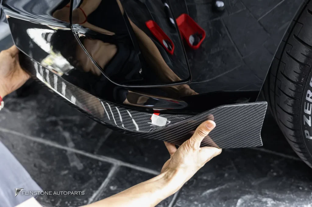 BMW i5 G60 USUS Autoclave Carbon Front Lip + USUS Autoclave Carbon Side Ski