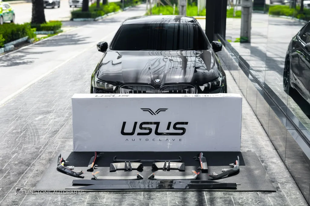 BMW i5 G60 USUS Autoclave Carbon Front Lip + USUS Autoclave Carbon Side Ski