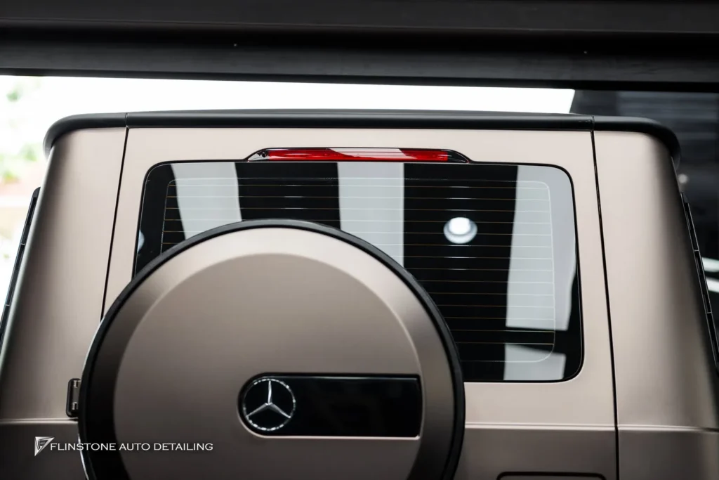 Mercedes-Benz W464 G-Class เปลี่ยนสีภายนอก G-Class ด้วยสี Heavy Metal Brown Ash มาเปลี่ยนสี