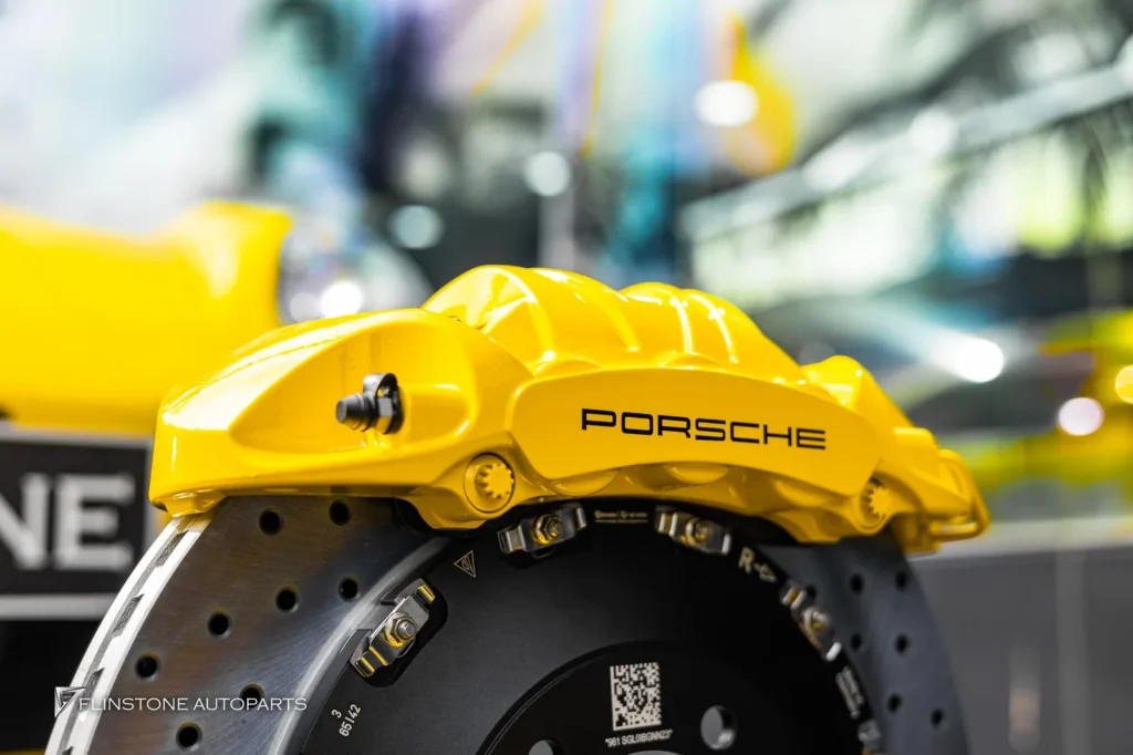 PORSCHE 718 Cayman选择安装刹车套件Custom GT3哑光前6活塞