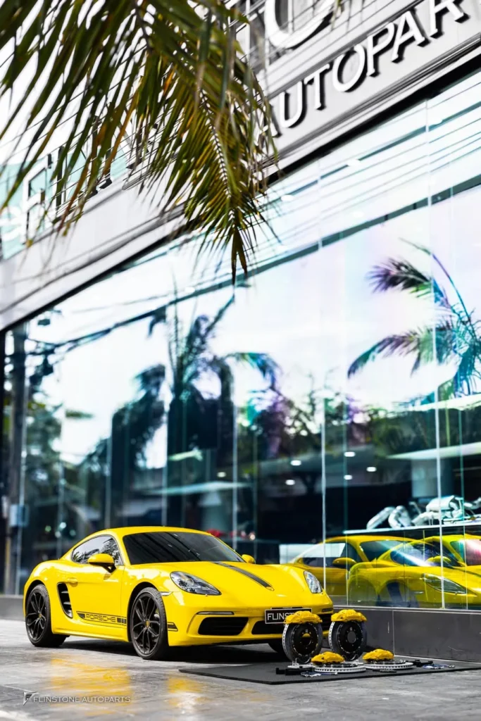 PORSCHE 718 Cayman选择安装刹车套件Custom GT3哑光前6活塞