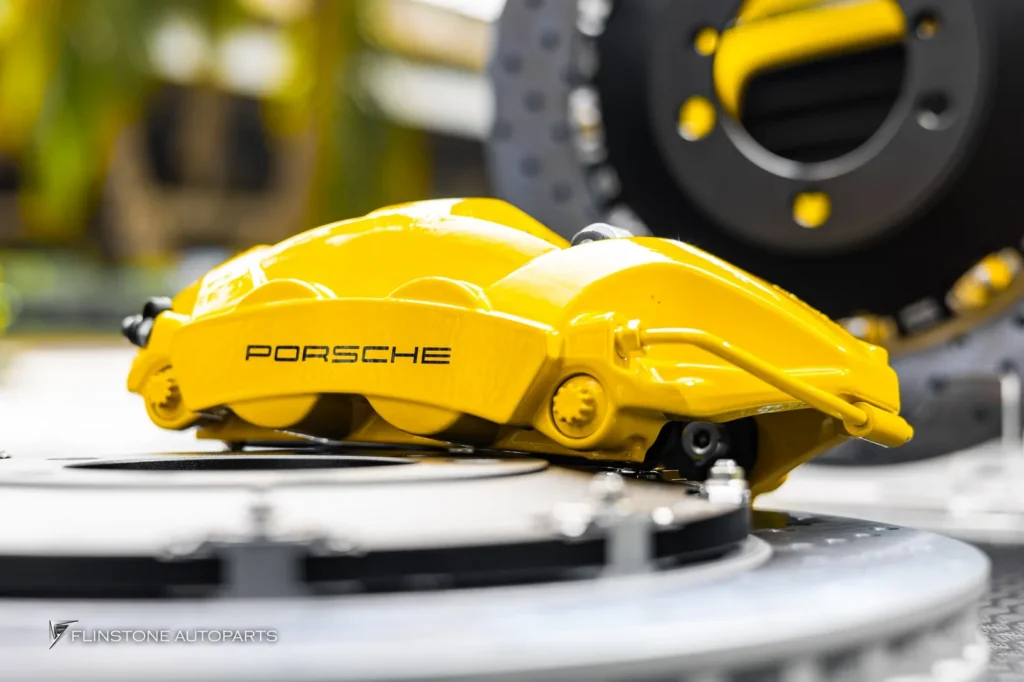 PORSCHE 718 Cayman选择安装刹车套件Custom GT3哑光前6活塞