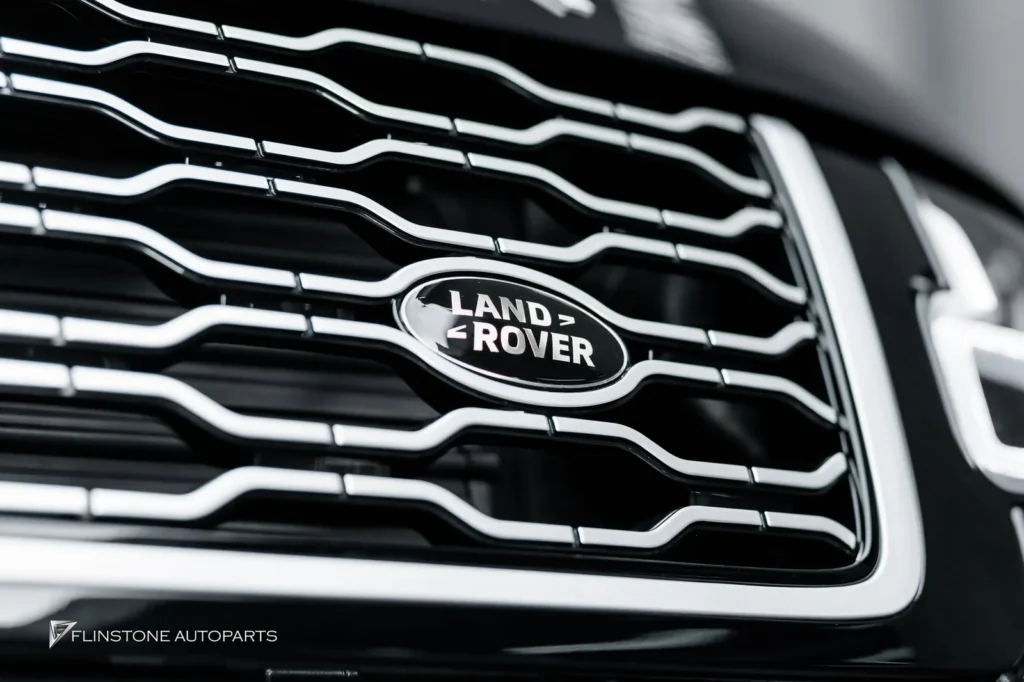 เปลี่ยนโฉม RANGE ROVER ปี 2016 เป็นรุ่น SV 2022 และเสริม Accesso