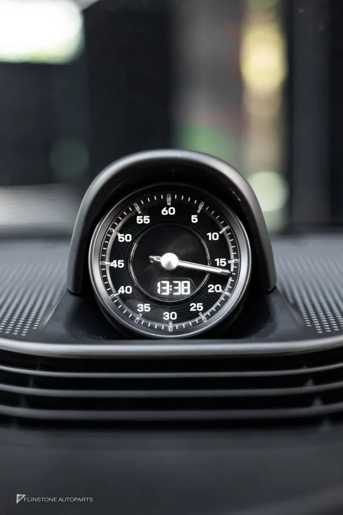 PORSCHE TAYCAN ติดตั้งเพิ่มสำหรับนาฬิกา STOPWATCH อุปกรณ์ทั้งหมด
