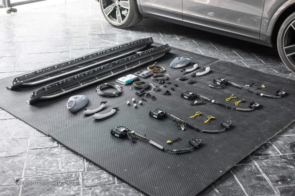 PORSCHE Cayenne 2025 Genuine KEYLESS Function + Genuine 360 Camera System