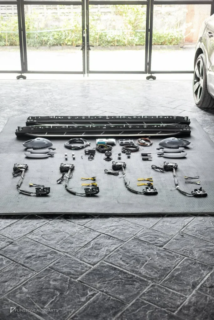PORSCHE Cayenne 2025 Genuine KEYLESS Function + Genuine 360 Camera System