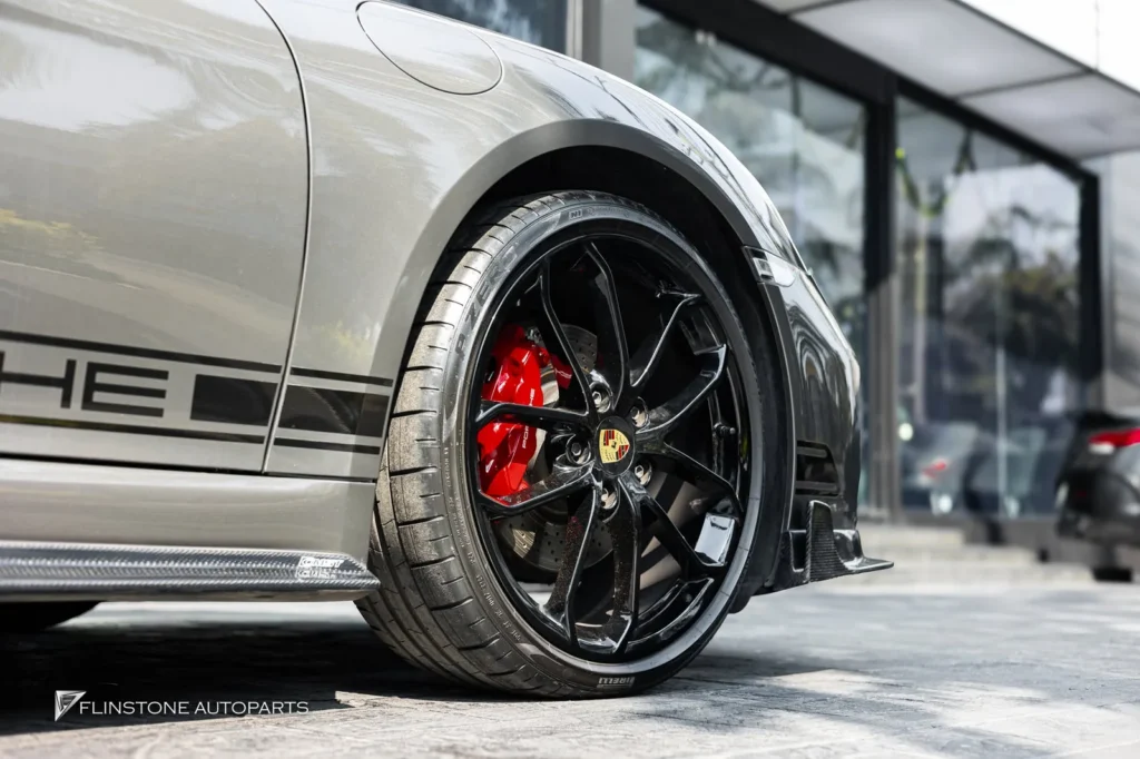 PORSCHE 718 Cayman – Boxster Painted PORSCHE Caliper
