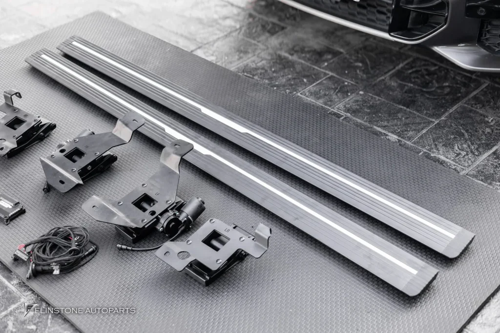 บันไดข้างอัตโนมัติสำหรับ BMW X5 G05 ใช้งานดีมากๆ