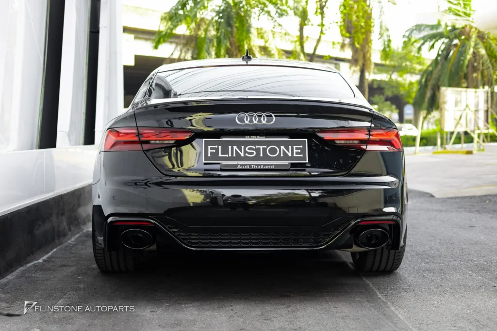 AUDI A5 ติดตั้งดิฟฟิวเซอร์พร้อมปลายท่อทรง RS5 แบบไม่เปลี่ยนกันชน