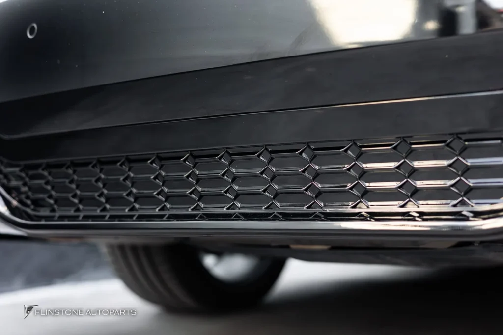 AUDI A5 ติดตั้งดิฟฟิวเซอร์พร้อมปลายท่อทรง RS5 แบบไม่เปลี่ยนกันชน