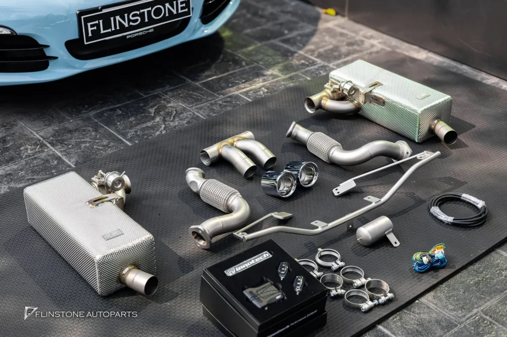 PORSCHE 981 Boxster安装排气系统来自IPE Exhaust