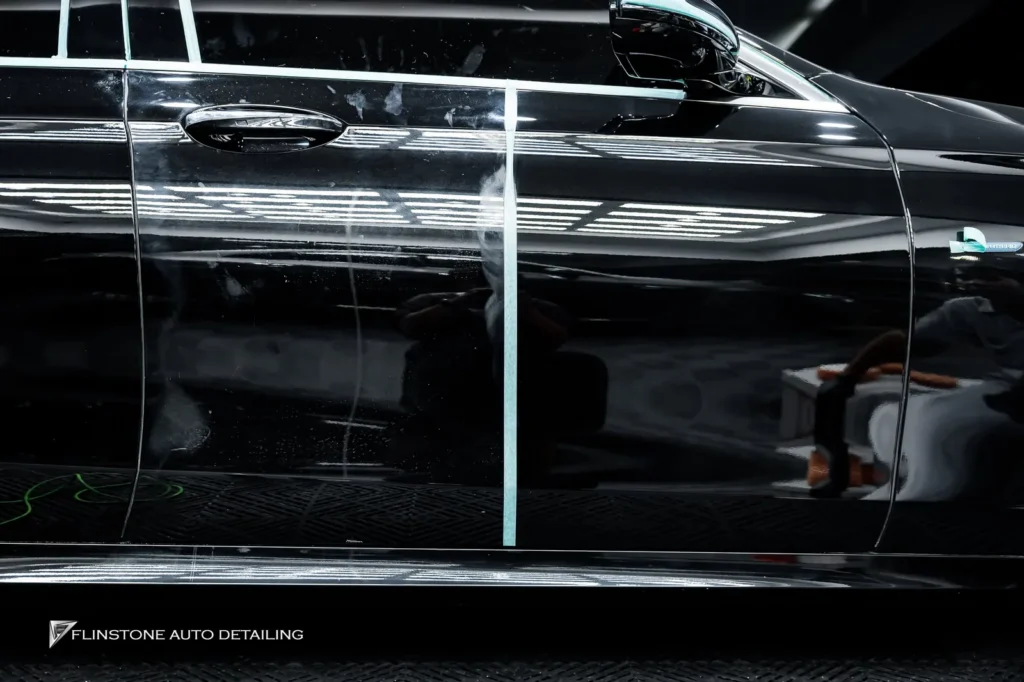 ฟื้นฟูสภาพพื้นผิวรถ W213 E-Class ให้กลับมาสวยใส เลื่อนชมรูปภาพได