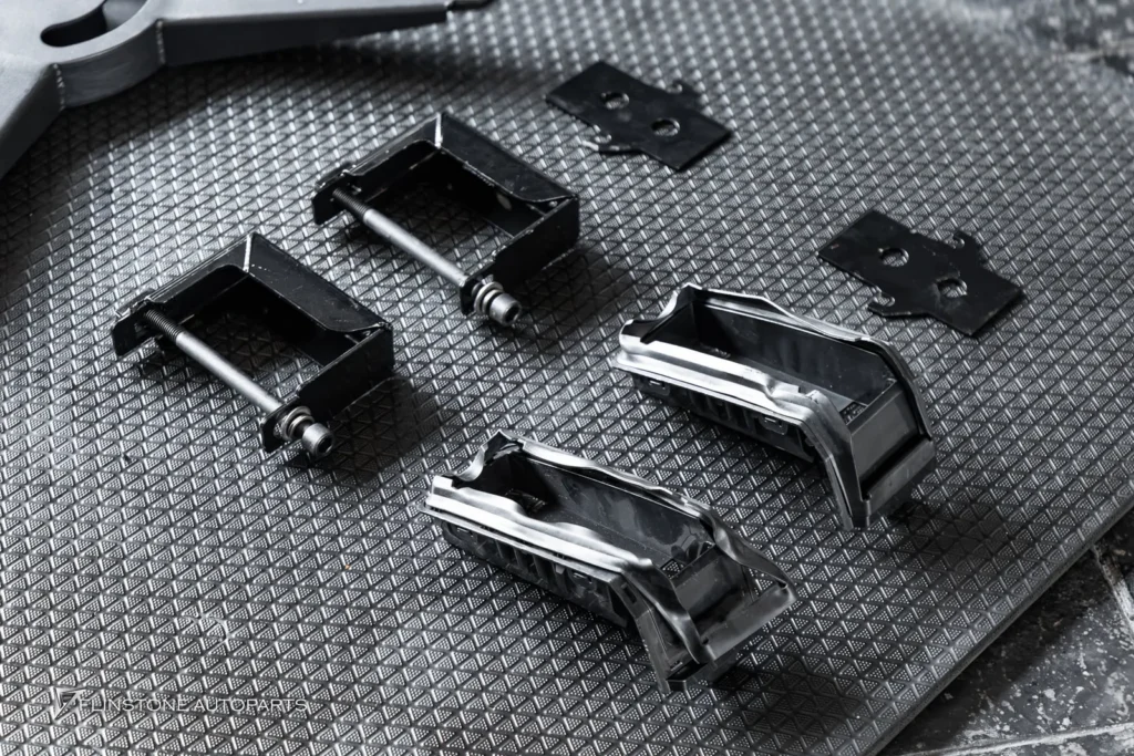 Mercedes-Benz W465 G-Class 2025+ ชุดหน้า Bullbar และ Surfboard สำหรับ G63 AMG