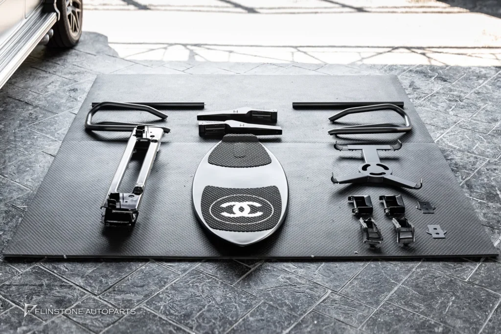 Mercedes-Benz W465 G-Class 2025+ ชุดหน้า Bullbar และ Surfboard สำหรับ G63 AMG