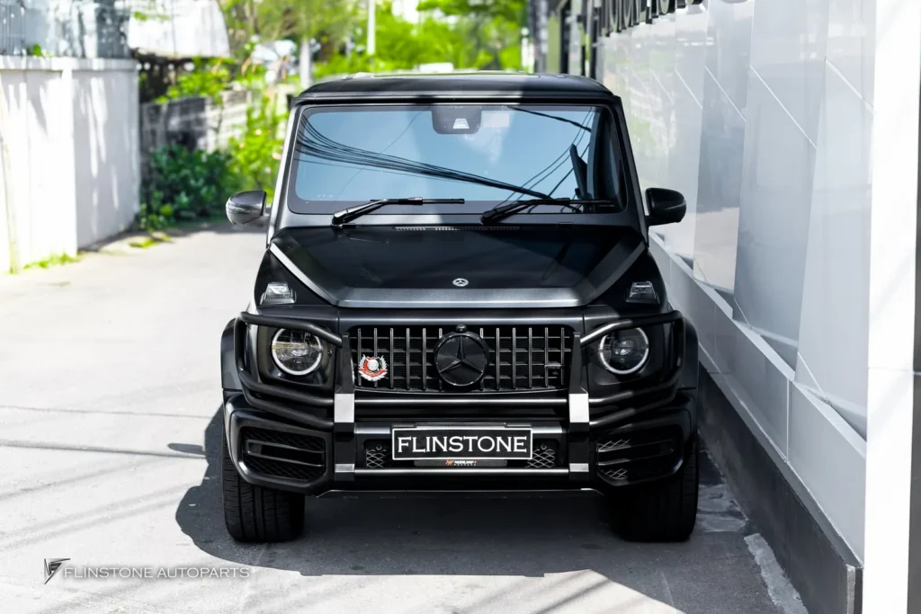 Mercedes-Benz W464 G-Class G63 Custom Bullbar + Surfboard