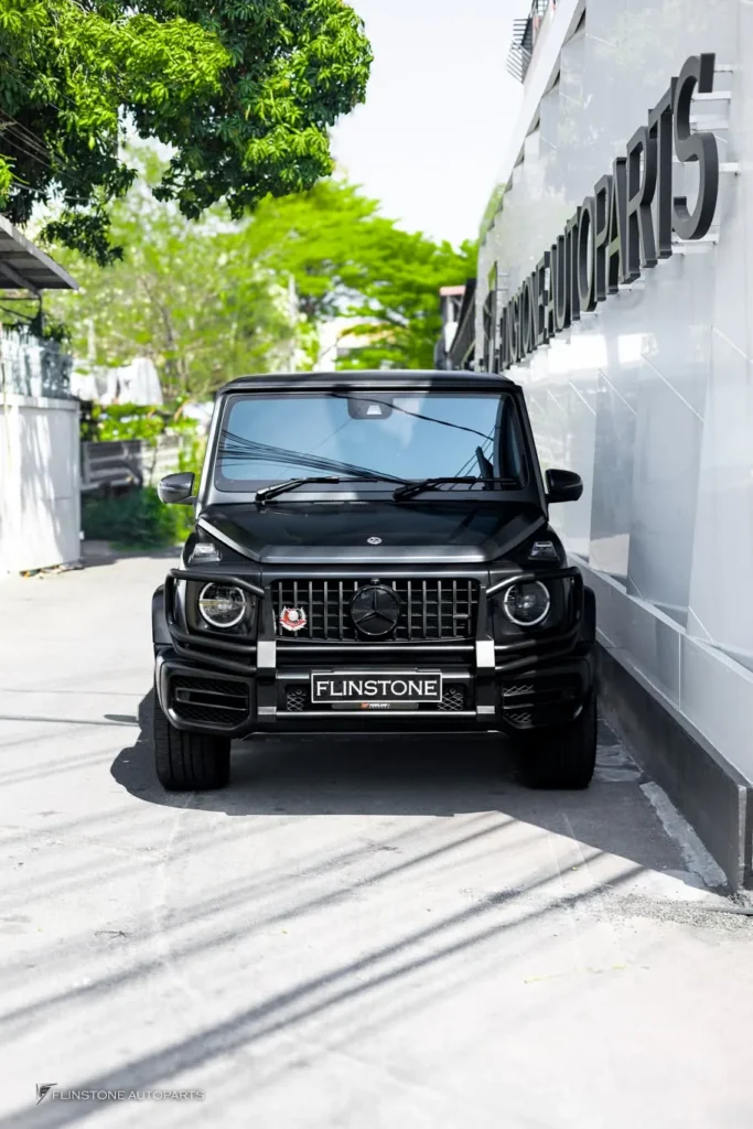 Mercedes-Benz W464 G-Class G63 Custom Bullbar + Surfboard