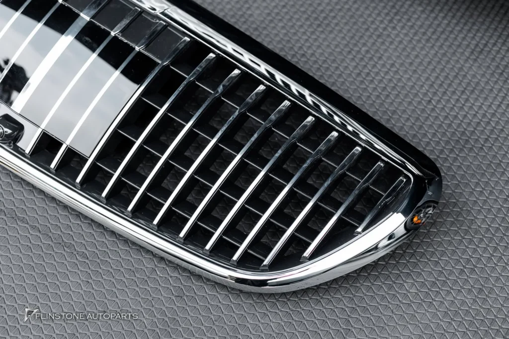 Mercedes-Benz W213 E-Class 2024+ MAYBACH Style Front Grille