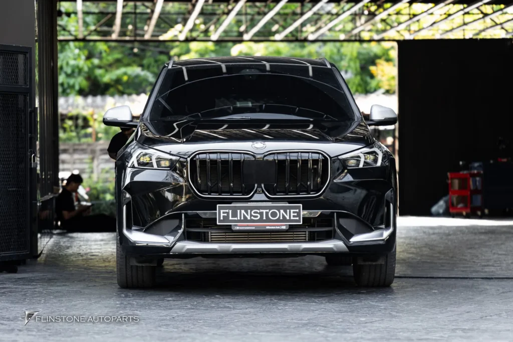 BMW X1 U11 LED Black Front Grille
