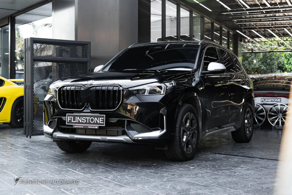 BMW X1 U11 LED Black Front Grille