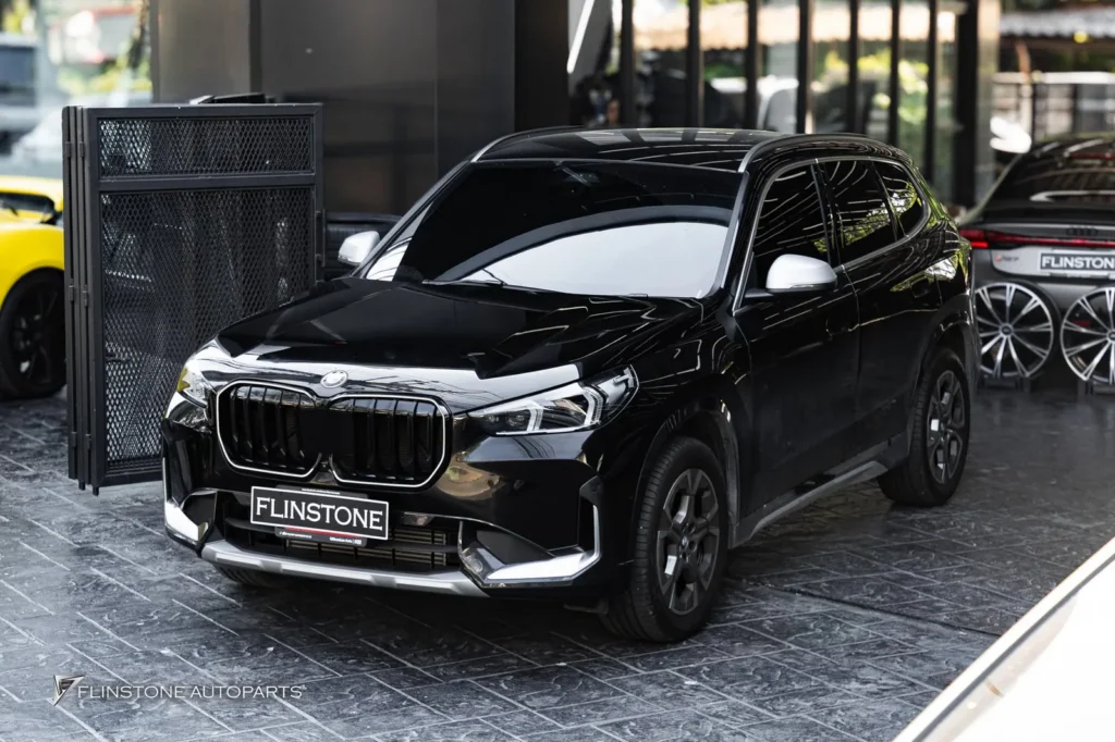BMW X1 U11 LED Black Front Grille