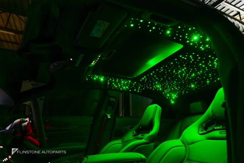 หลังคาดาว Starheadliner ติดตั้งอีกครั้งใน CLS53 AMG ลูกค้าเลือกแ