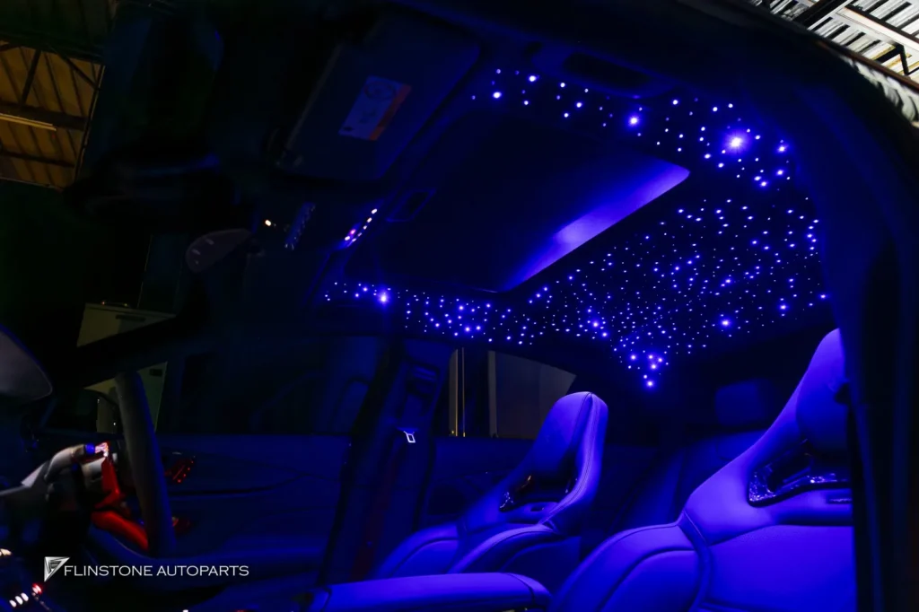 หลังคาดาว Starheadliner ติดตั้งอีกครั้งใน CLS53 AMG ลูกค้าเลือกแ