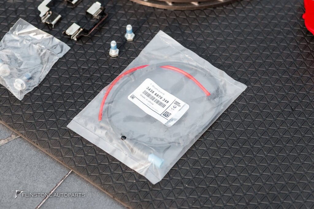 BMW G20 Series 3 2025 DRESDENPROTECTION [Swan White] + Genuine G80 M3 Braking System
