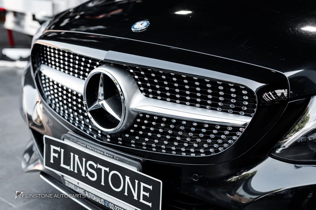 Mercedes-Benz W205 C205 C-Class 2024 Diamond Front Grille (2025-03-28)