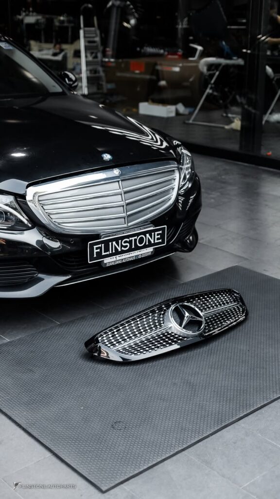Mercedes-Benz W205 C205 C-Class 2024 Diamond Front Grille (2025-03-28)